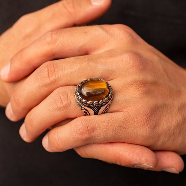 Anillo Hombre Ojo de Tigre "Power"